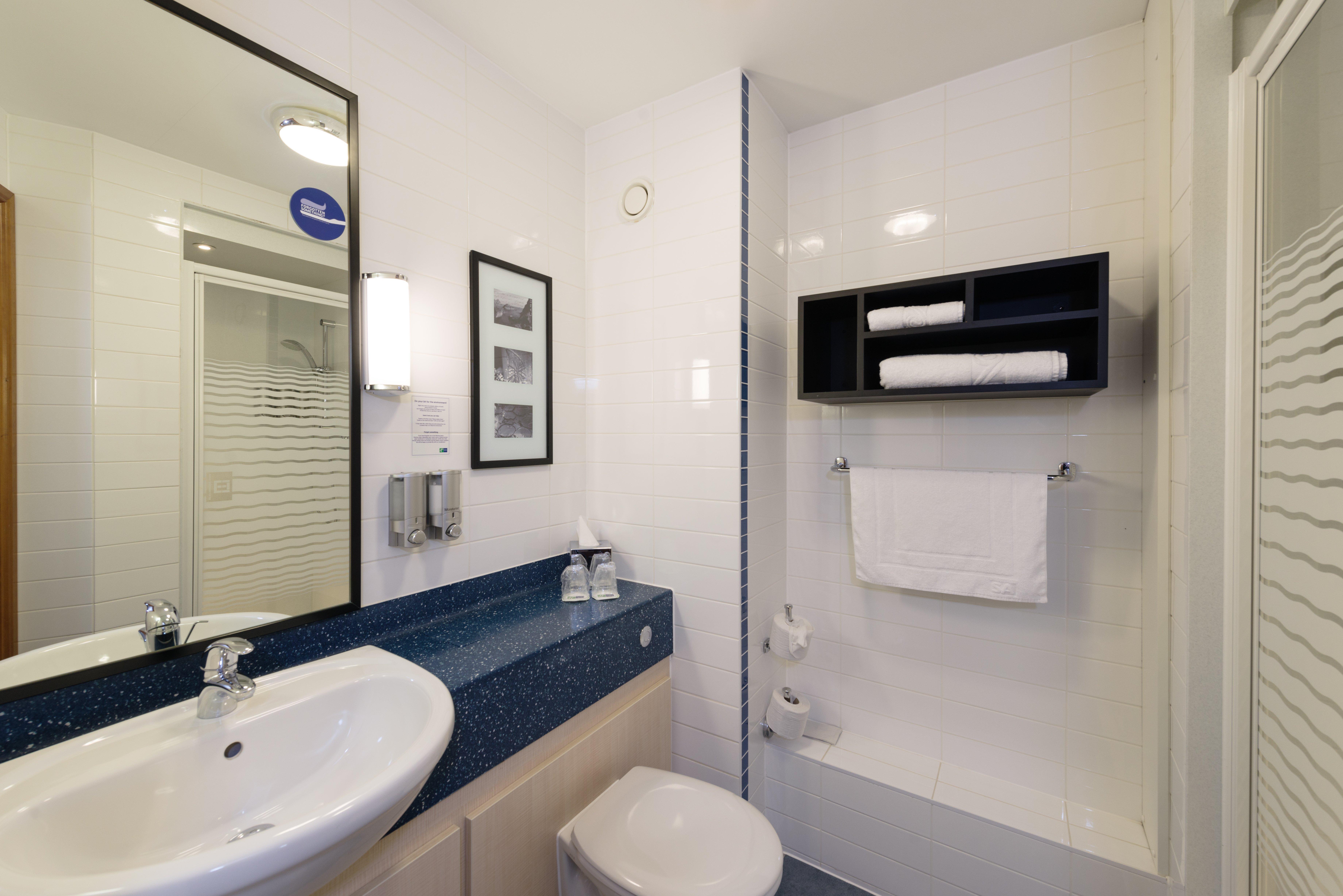 Holiday Inn Express Birmingham Star City By Ihg Exteriör bild