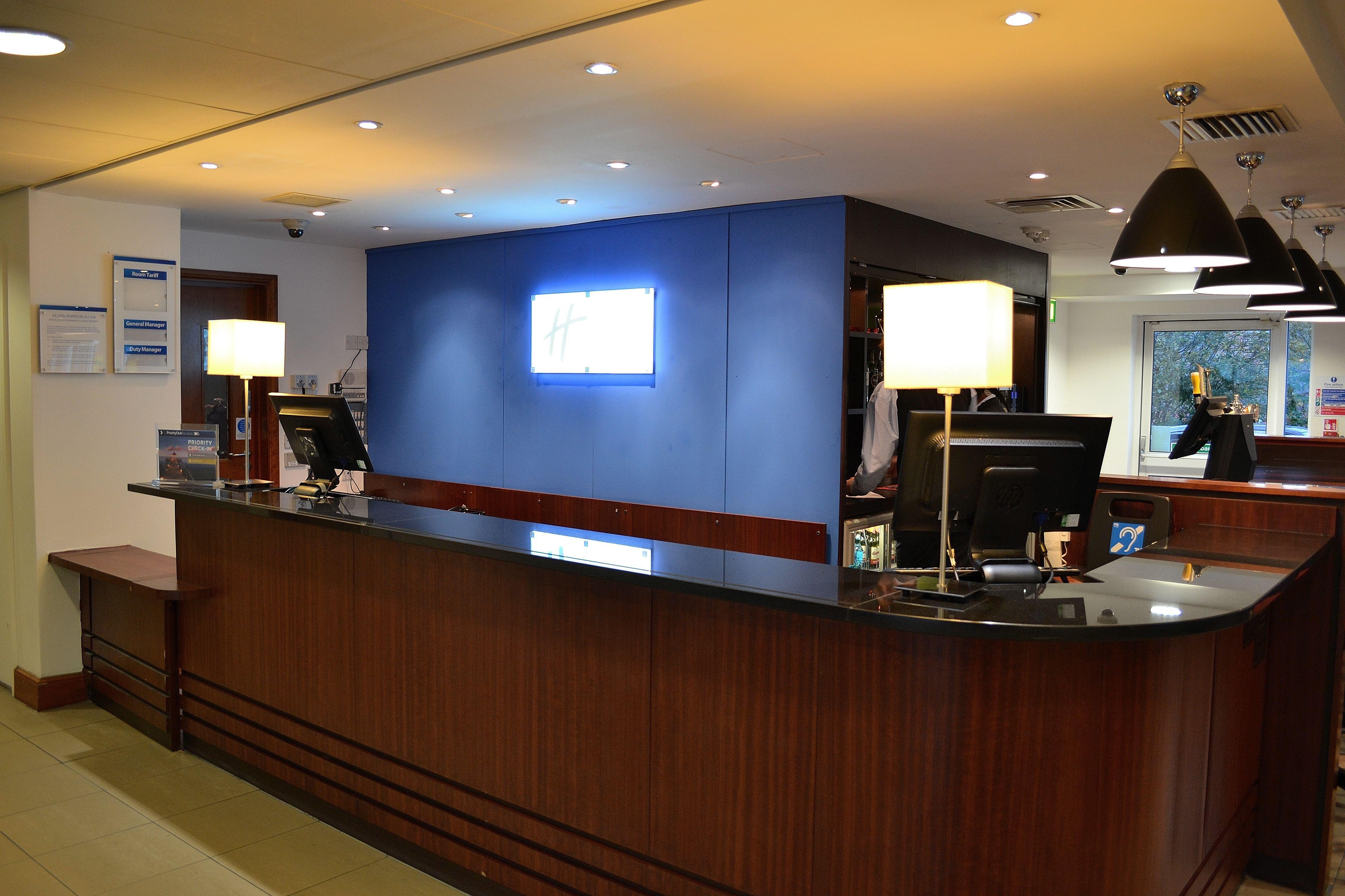 Holiday Inn Express Birmingham Star City By Ihg Exteriör bild