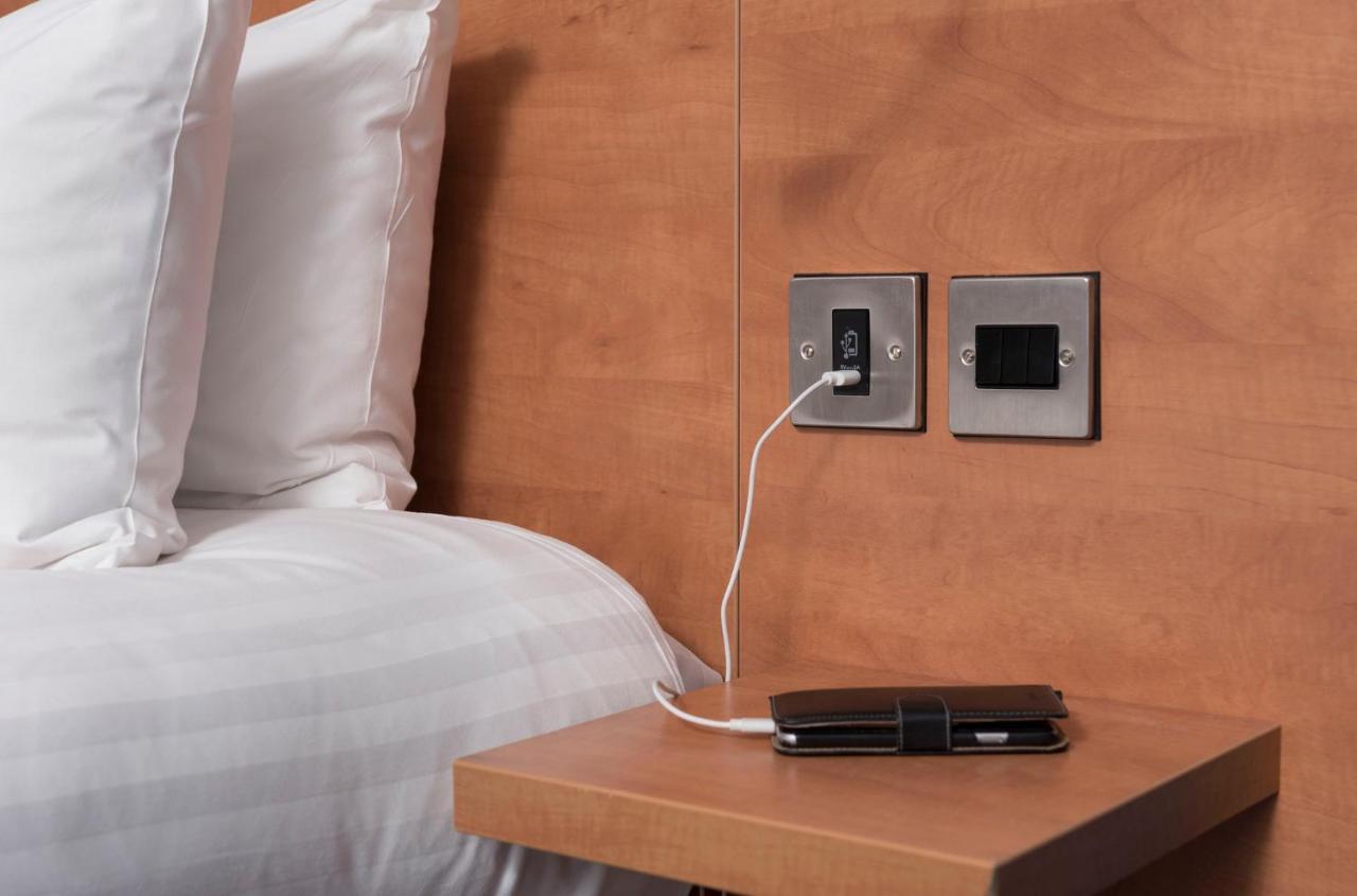 Holiday Inn Express Birmingham Star City By Ihg Exteriör bild